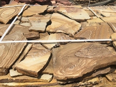 Камень желто-рыжий Солнечный