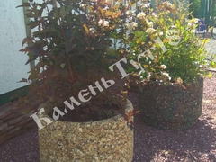 Вазоны из природного камня