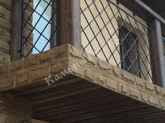 Плитка коричневая со сколом